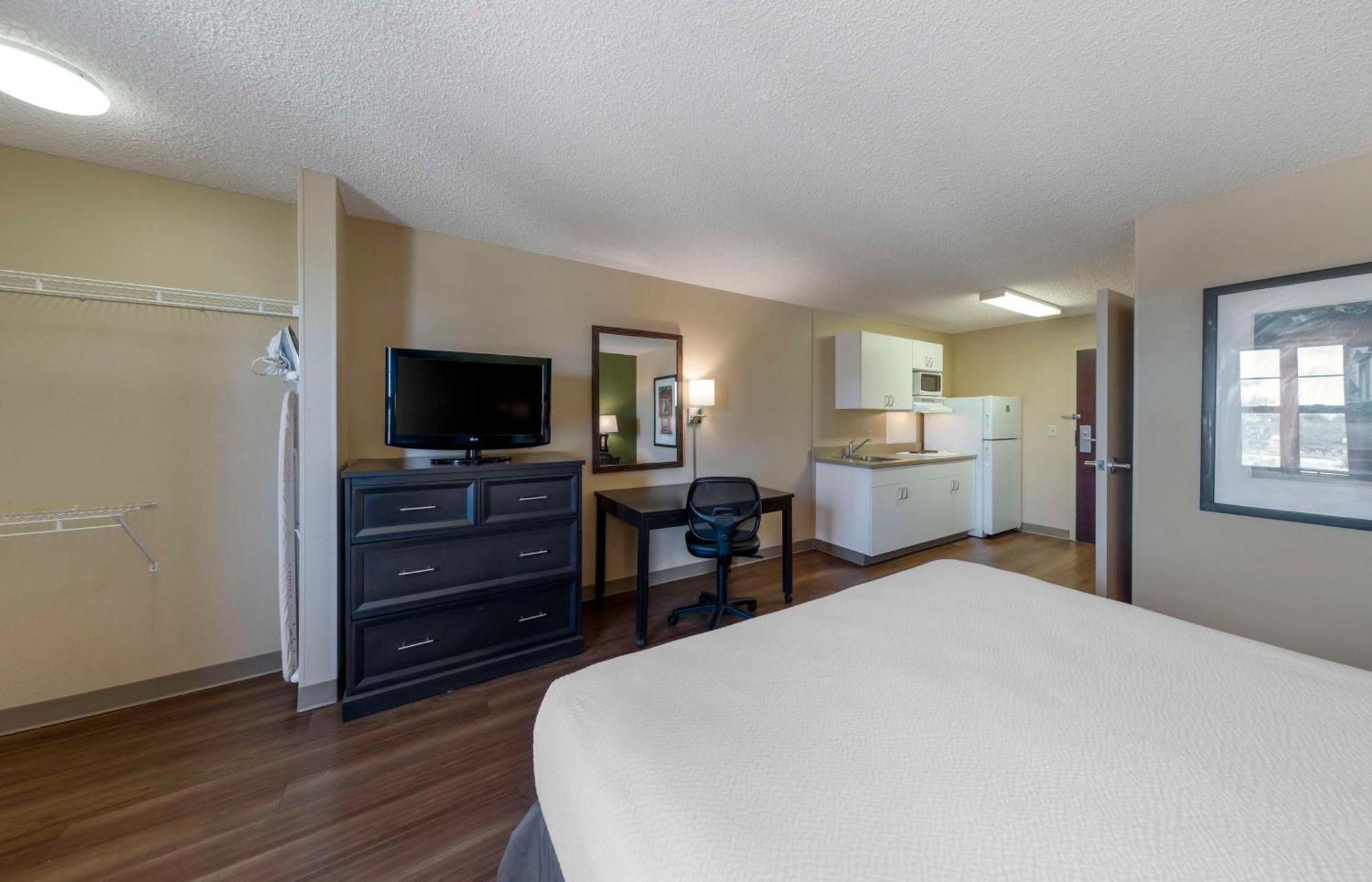 Extended Stay America Suites - Orange County - Katella Ave Zewnętrze zdjęcie